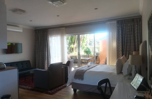 Sunset Beach Bed & Breakfast | Cinnamon House Bed and Breakfast