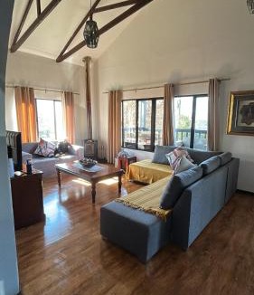 Clarens Villa | Clarens Shady Oak
