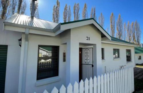 Clarens Apartment | Clarens The Paddocks 21