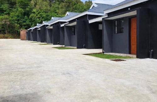 Merrivale House | Claridge solar Cottages