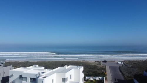 Sunset Beach Apartment | Clearwater view guest house