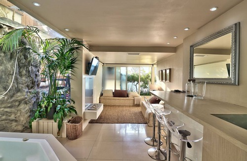 Clifton House | Clifton Bungalow