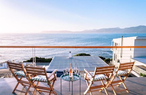 De Kelders Apartment | Coastal Ember - Sunset Decks - Whale Watching