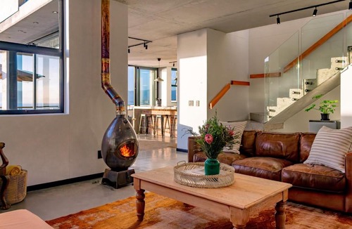 De Kelders Apartment | Coastal Ember - Sunset Decks - Whale Watching
