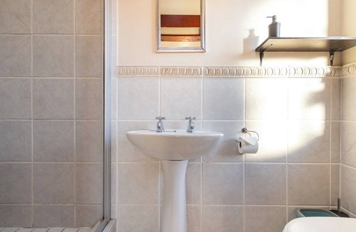 West Beach Apartment | Coastal stay in safest neighbourhood.