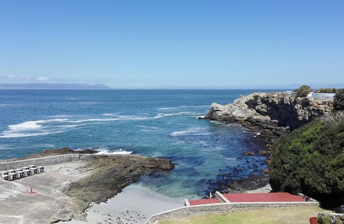 Kleinmond House | Come an Enjoy Cape Towns Best Kept Secret Kleinmond, 2 Hours From the City