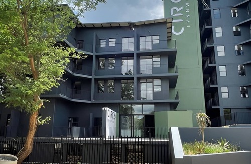 Lynnwood Ridge Apartment | Cozy 1-Bedroom Apartment Near Office Parks, Malls, Gym & Secure Parking