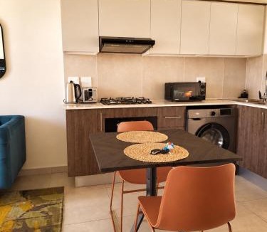 Boksburg Apartment | Cozy airport stay with gym and workspace