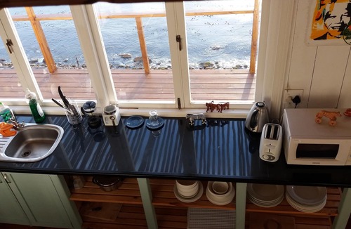 Fish Hoek House | Cozy dreamy cottage with endless sea views