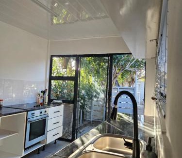 Lansdowne Apartment | Cozy Stay
