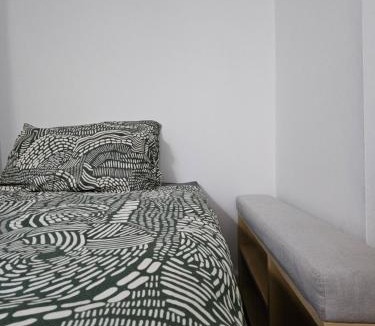 Lansdowne Apartment | Cozy Stay