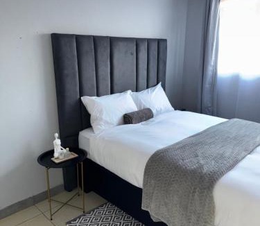 Moses Kotane Apartment | Cubes Ledig Luxury Apartments