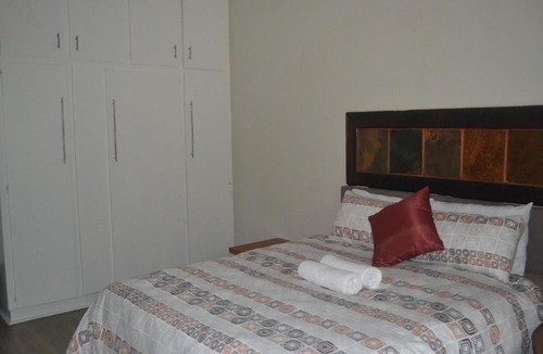 Selborne Cabin | Cycad Lodge