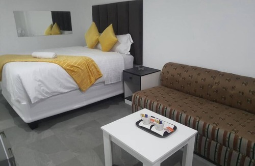 Newtown Hotel | De Bliss Lodge