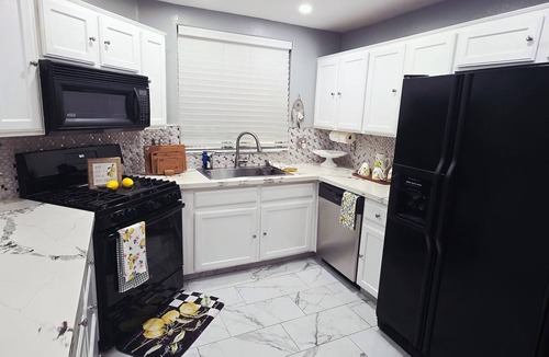 Enterprise House | Deluxe 4-bedroom home with AC in pleasant Las Vegas l. A perfect retreat for you