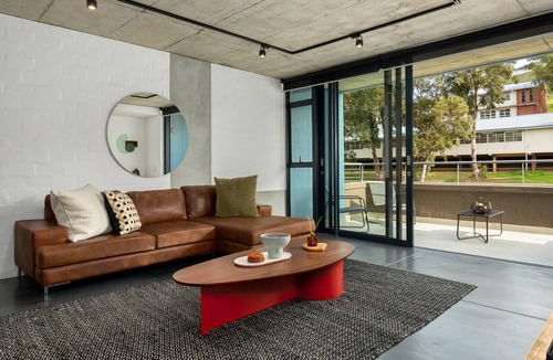 Schotsche Kloof Apartment | Designer Apartment at the Peak of Bo-Kaap | Pool