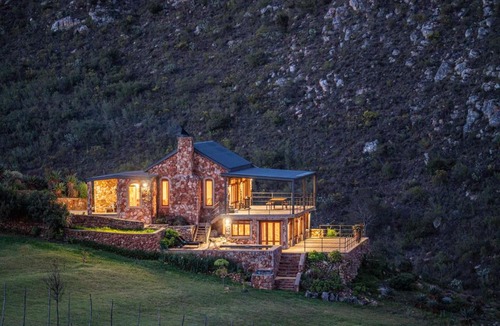 Uniondale Apartment | Die Beloofde Land Kangkara - Olive Farm and Guest Lodge