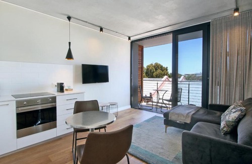 Cape Town City Centre Apartment | Docklands Deluxe One Bedroom Apartments by ITC Hospitality