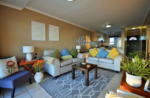 Big Bay Apartment | Dolphin Ridge 2BR with Ocean Views and WiFi