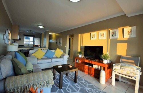 Big Bay Apartment | Dolphin Ridge 2BR with Ocean Views and WiFi