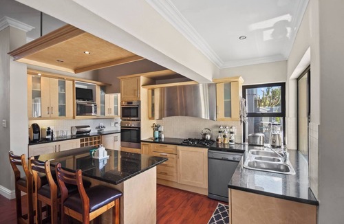 Melkbosstrand House | Dream House on the Ocean - No Load Shedding