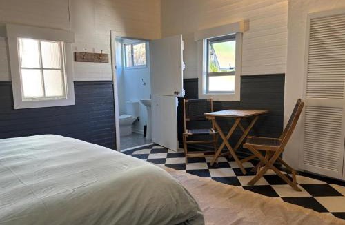 Fish Hoek Bed & Breakfast | Driftwood Cape Town
