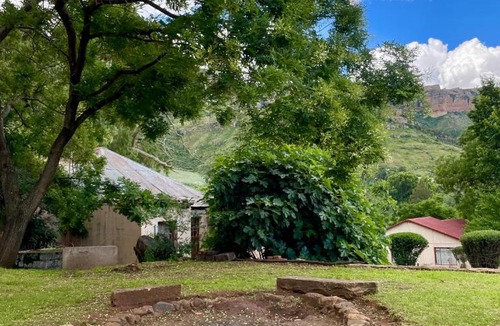 Phuthaditjhaba House | Ebenezer Lodge And Conference