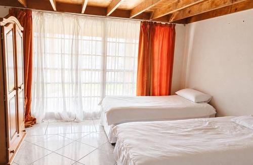 Parys House | Eden manor