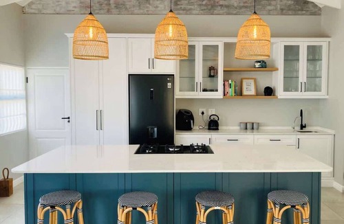 Plettenberg Bay House | Elegant Holiday Home in Secure Bowtie Estate