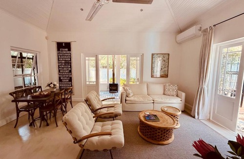 Franschhoek Apartment | Elevené - one bedroom cottage with private pool