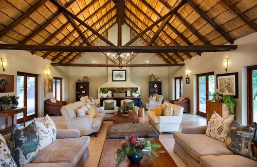 Hluhluwe Cabin | Falaza Game Lodge