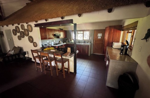Phalaborwa House | Family-friendly villa, very close (5 min) to the Kruger National Park entrance.