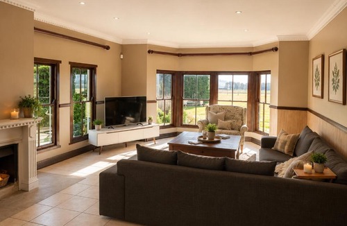 Himeville House | Family Home at District Road