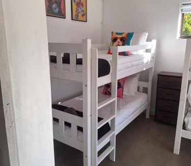 L'Agulhas House | Family Wave-L'Agulhas