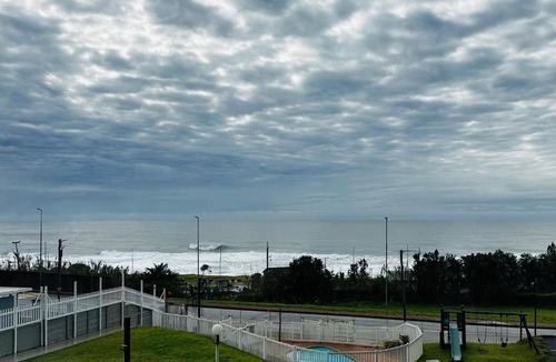 Scottburgh Apartment | Flip Flops on the Beach