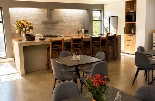 Fontainebleau Bed & Breakfast | Fontainebleau Bed & Breakfast 4 Star Boutique, farm on the table