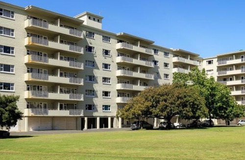 Mowbray Apartment | Forest Hill at University of Cape Town