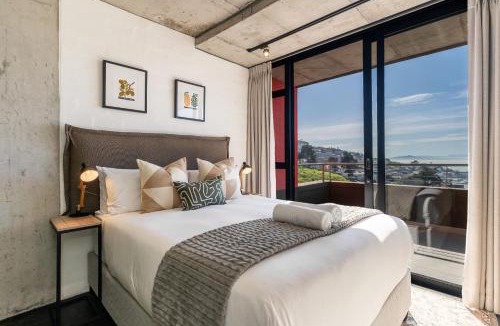 Schotsche Kloof Apartment | FortyOnL Apartments by Propr