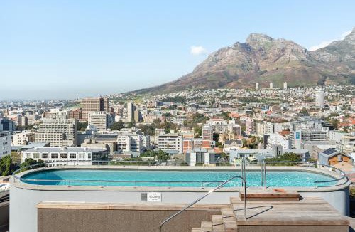 Schotsche Kloof Apartment | FortyOnL Apartments by Propr