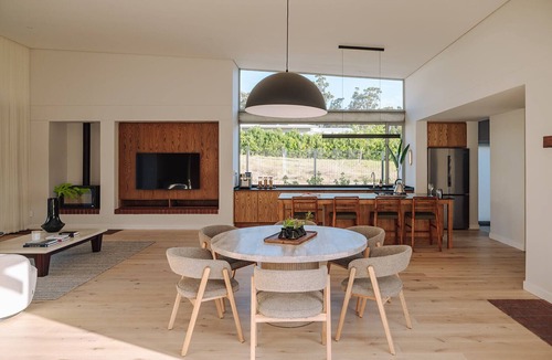 Franschhoek House | Franschhoek Holiday Home for a family or friends traveling together