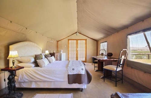 Vioolsdrift Settlement Resort | Frontier River Resort