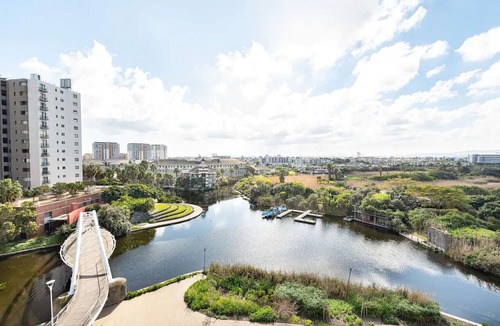 Century City Apartment | Fully Furnished Intaka Island Getaway