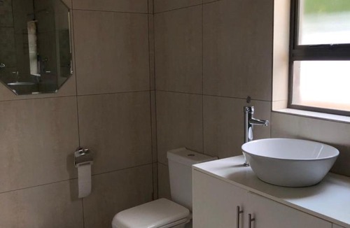 Bloemfontein Bed & Breakfast | GnG Guesthouse
