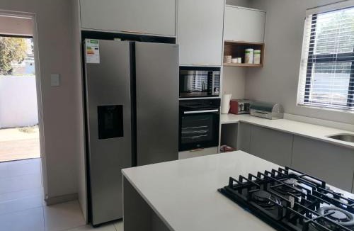 Komani Bed & Breakfast | Going places BnB
