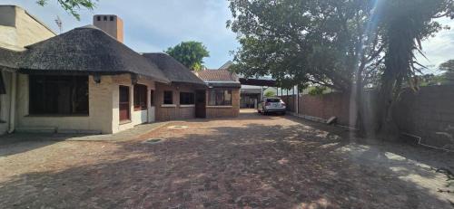 Bloubergstrand House | Grand Nest Boutique Guest House