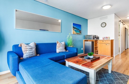 Cape Town City Centre Apartment | Greenmarket Place 503