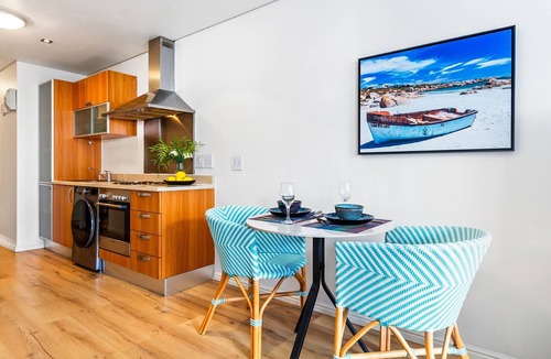 Cape Town City Centre Apartment | Greenmarket Place 503