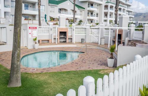 Strand Apartment | Greenways Emerald Bay