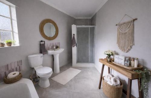 Welkom House | Grey Crescent Retreat