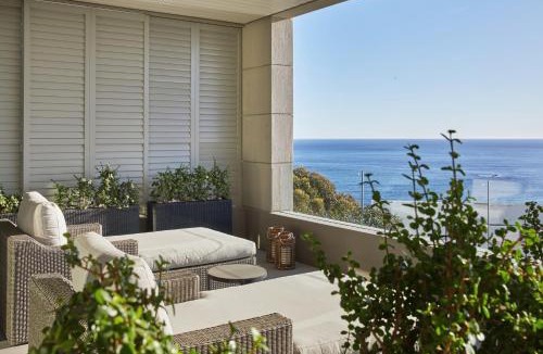 Bantry Bay Villa | Halcyon
